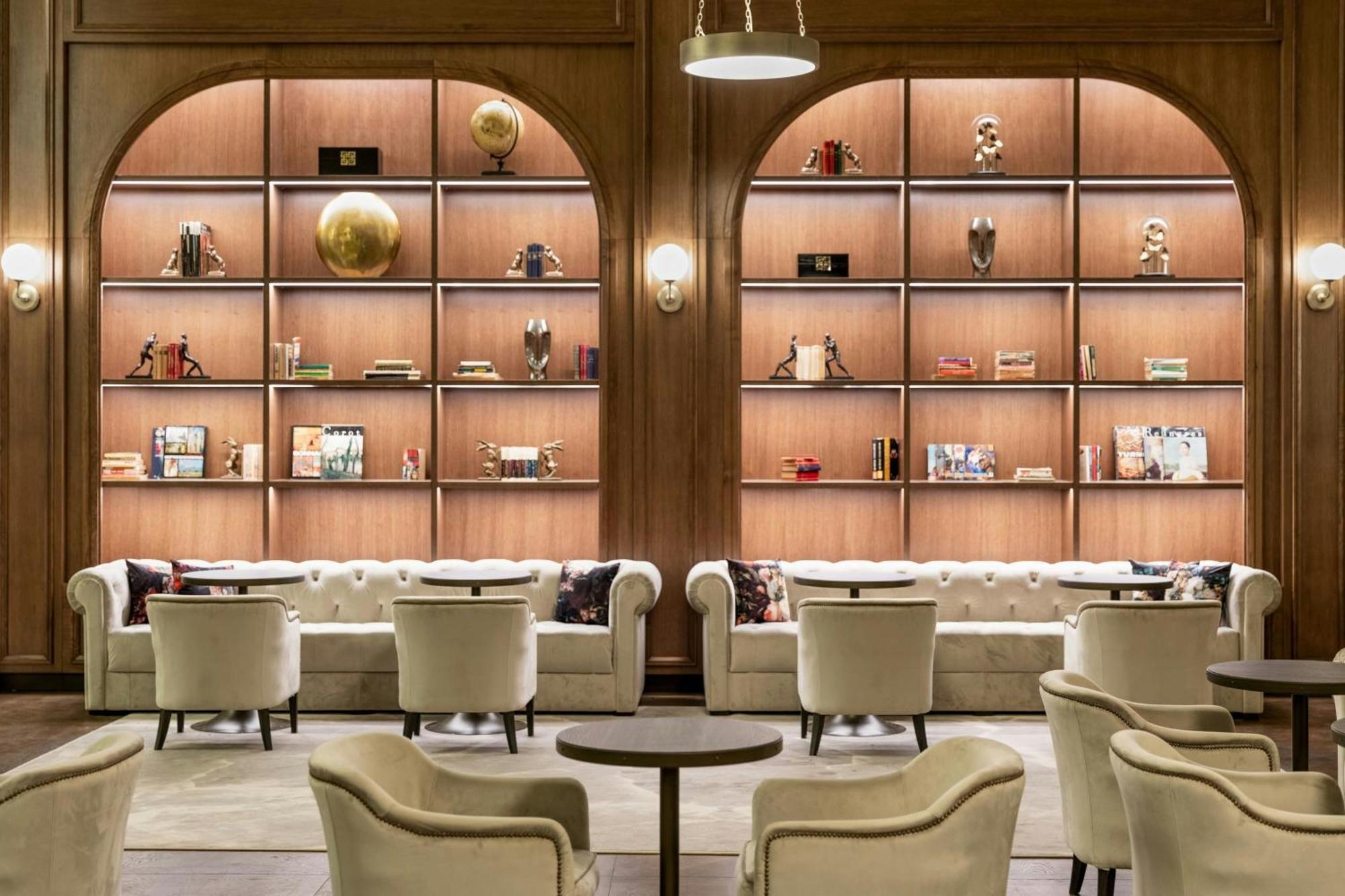 The Marmorosch Bucharest, Autograph Collection Hotel Luaran gambar The Library